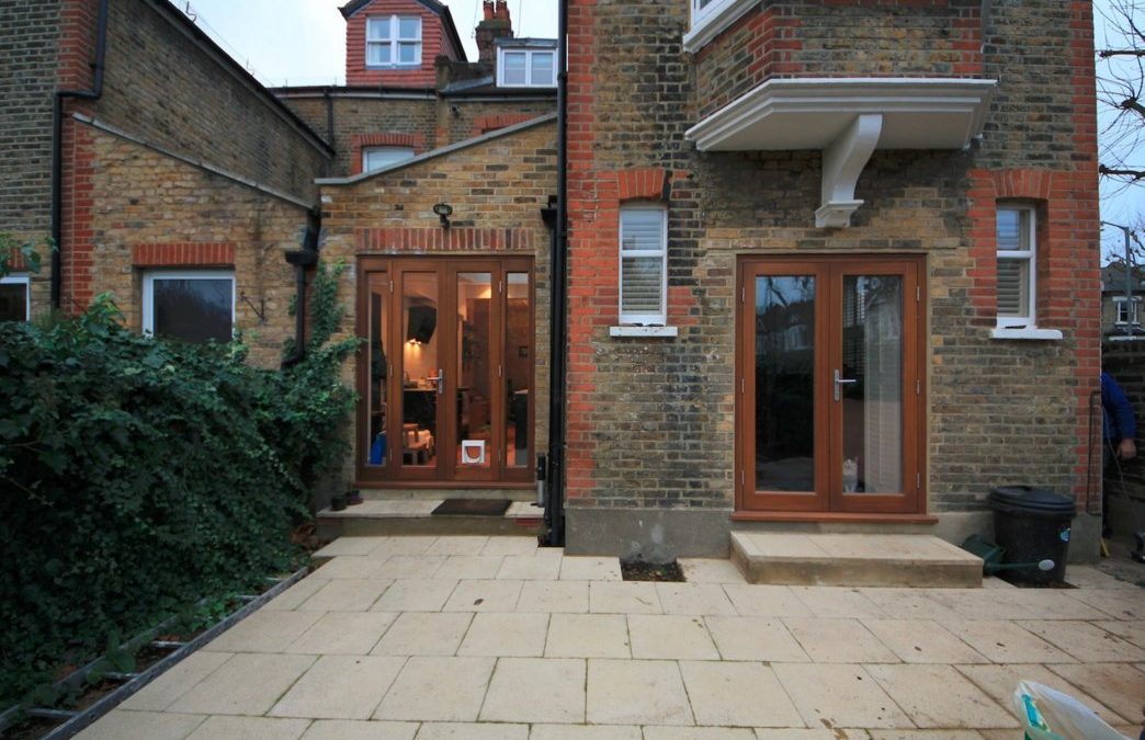 SMALL SIDE RETURN KITCHEN EXTENSION